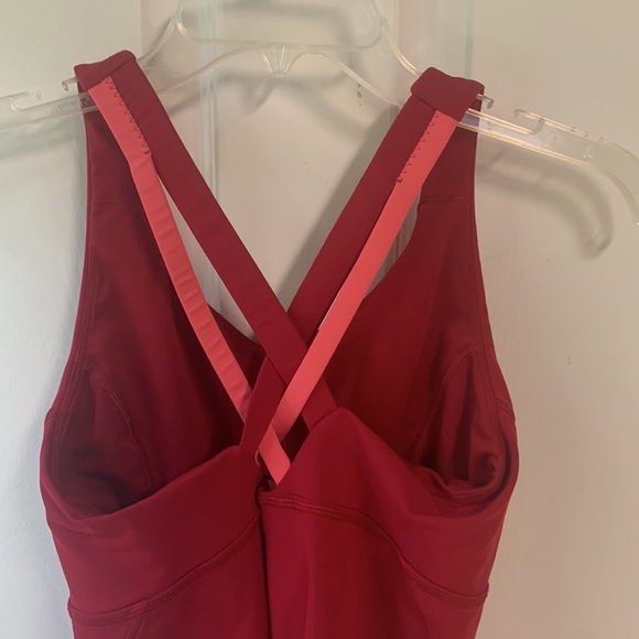 Lululemon support tank - Picture 6 of 7